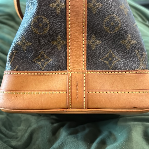 Louis Vuitton Authentic Petit Noe Monogram🤎🤎🤎EUC AR0940 - Picture 11 of 14